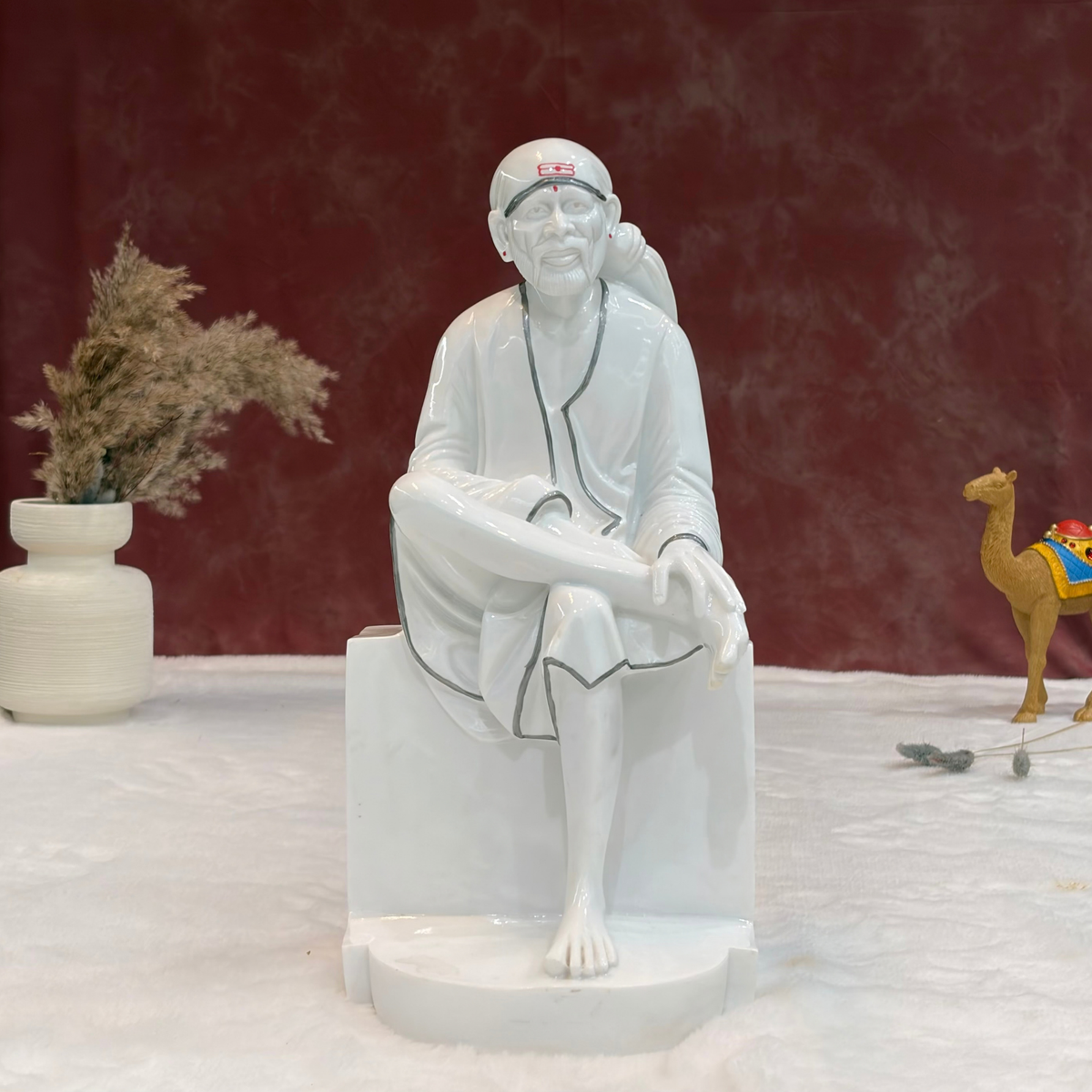 18 Inch Sai Baba Glossy Marble Statue with Silver Lining
