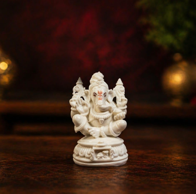 Sarvasiddhi Ganesha Idol – White Glossy Finish (6 Inch)